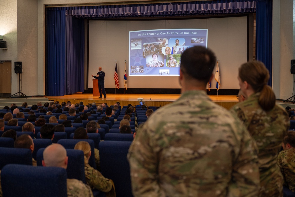 CSAF, CMSAF visit Korea