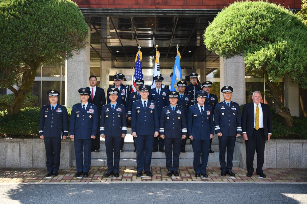 CSAF, CMSAF visit Korea