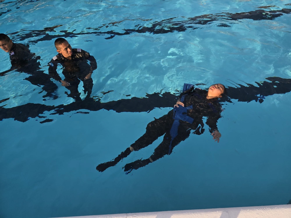 Honduran Forces Combat Swim Training