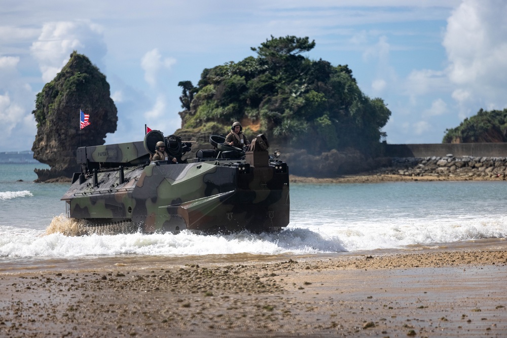 AAVs and ACVs at Camp Schwab Beach