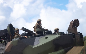 AAVs and ACVs at Camp Schwab Beach