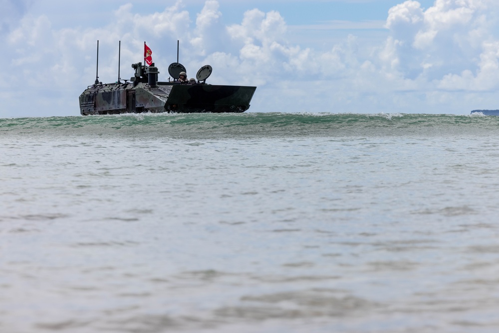 AAVs and ACVs at Camp Schwab Beach