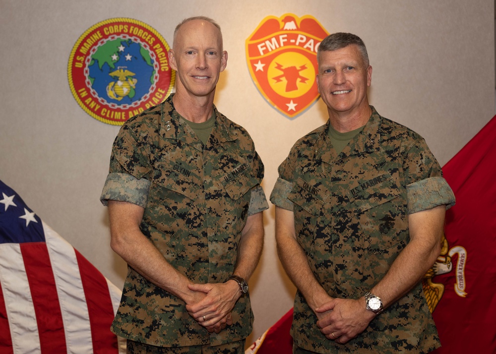 COMMARFORPAC meets with Commanding General, 3rd MLG DV  