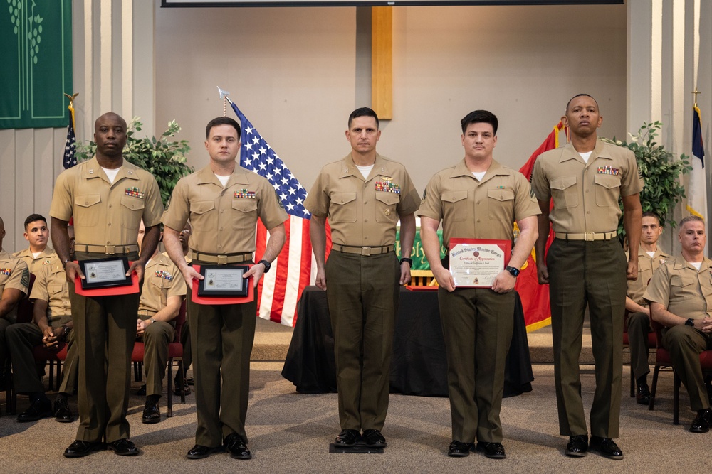 U.S. Marines graduate from AXLOC 3-24 and LIPC 3-24