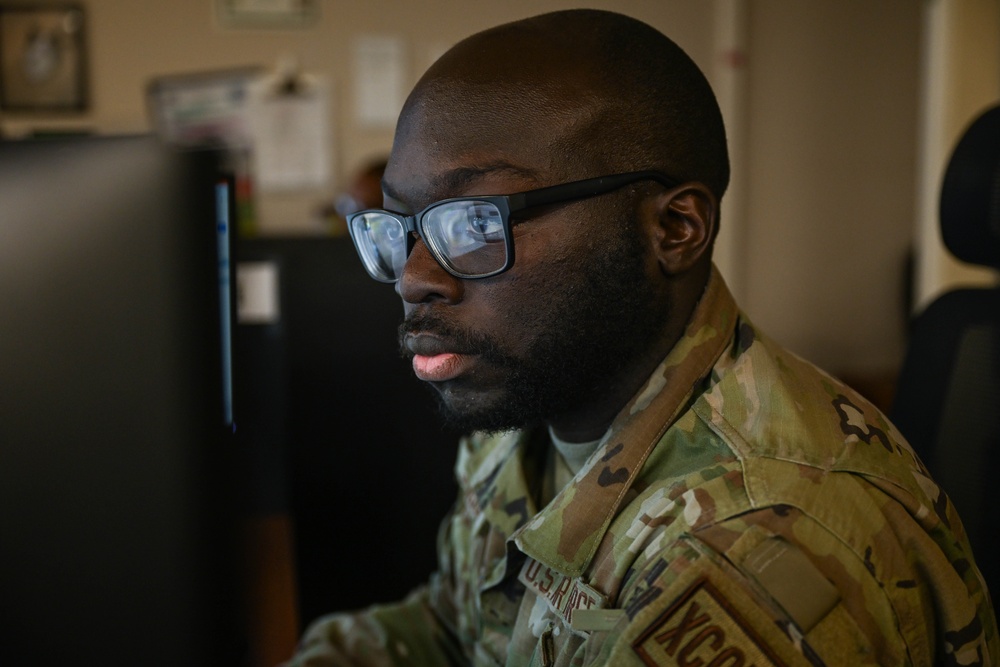 386th ECS delivers vital communication support