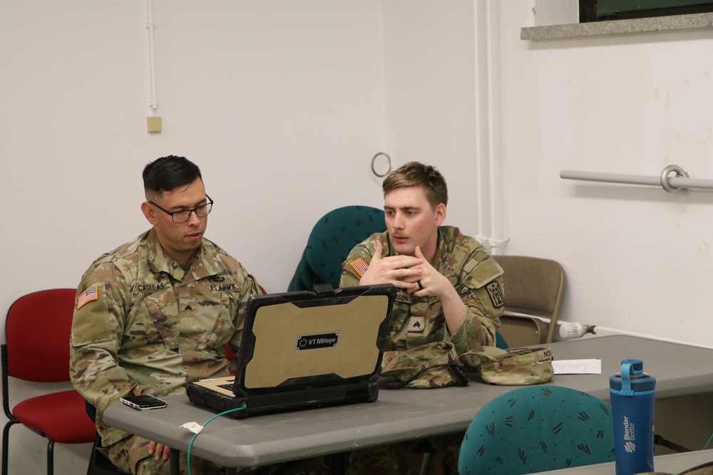 Charlie BTRY 5-4 ADAR, Computer Simulation Training.