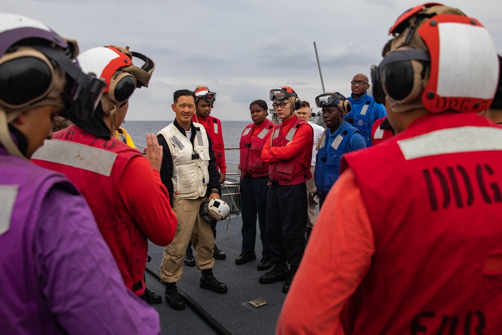 USS Higgins Conducts Flight Quarters