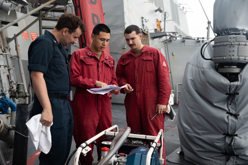 USS Higgins Conducts Routine Patrol