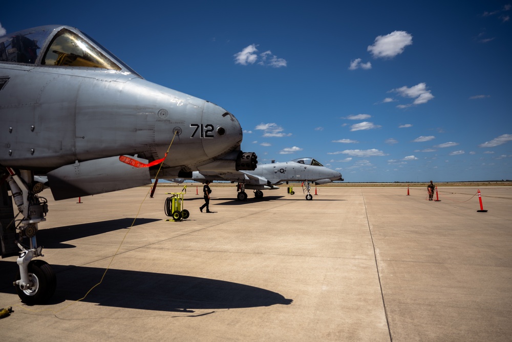 Warthogs visit Laughlin AFB