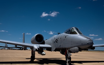 Warthogs Visit Laughlin AFB