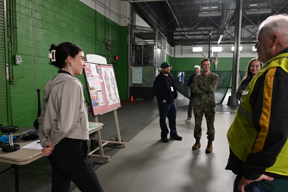 NAVFAC Employees Gain Practical Skills in Innovative Safety Day Event