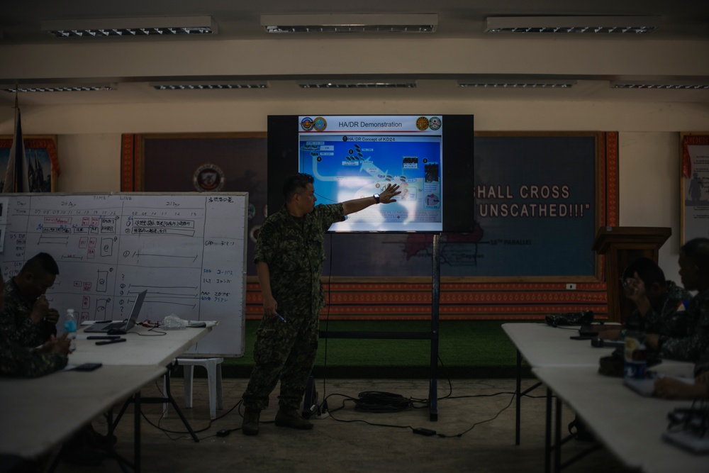 KAMANDAG 8: U.S., Philippine Marines, JGSDF; Subject Matter Expert Exchanges