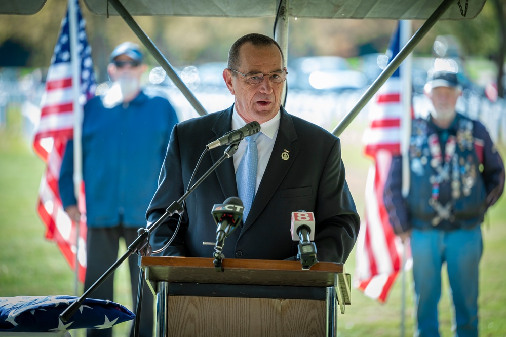 CTNG assists with the interment of three unclaimed veteran cremains