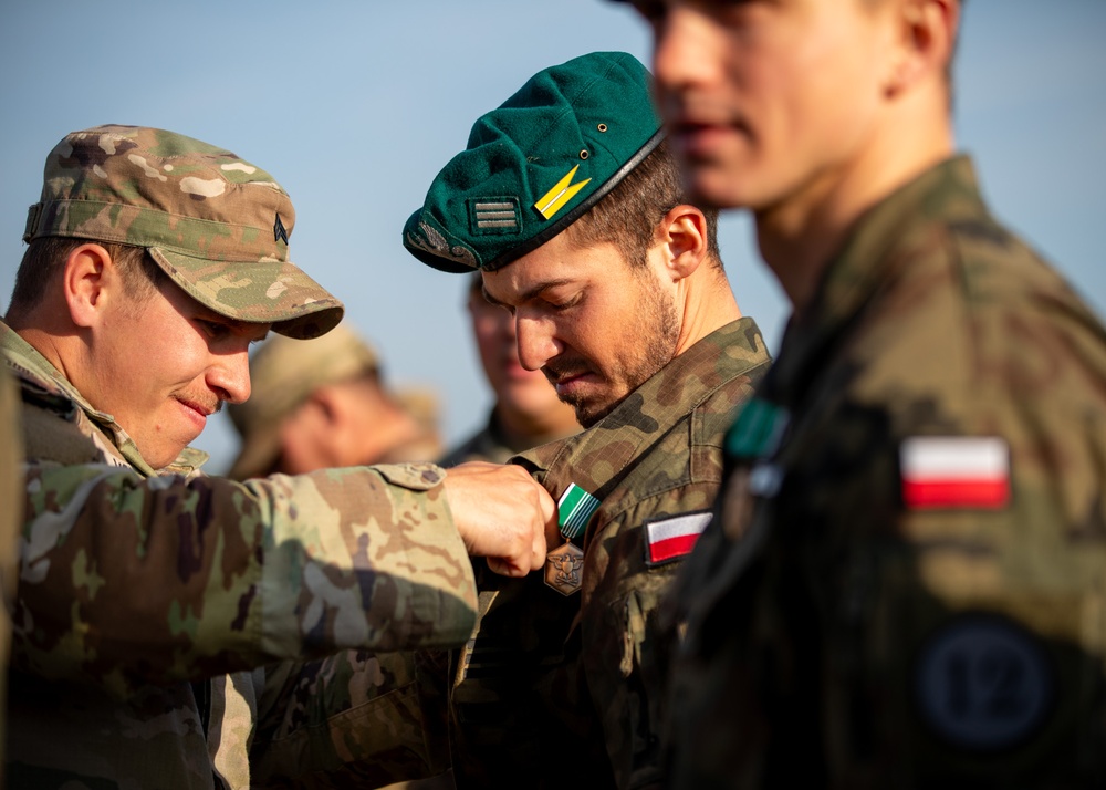 1st Cavalry Division Graduates from E3B Qualifications in Poland