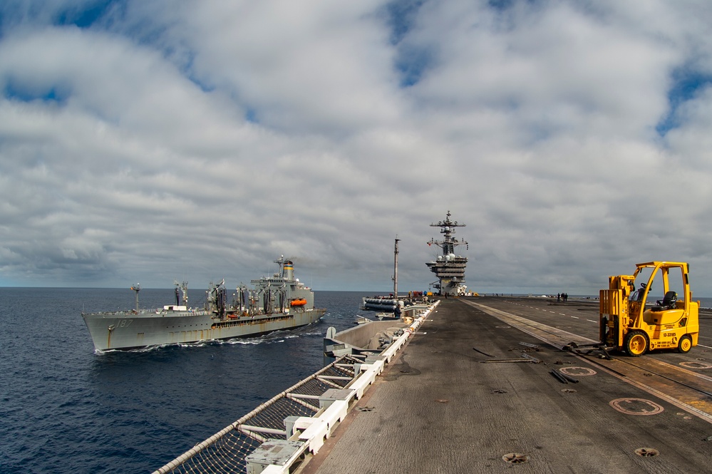 USS Carl Vinson (CVN 70) Conducts a Refueling-at-Sea