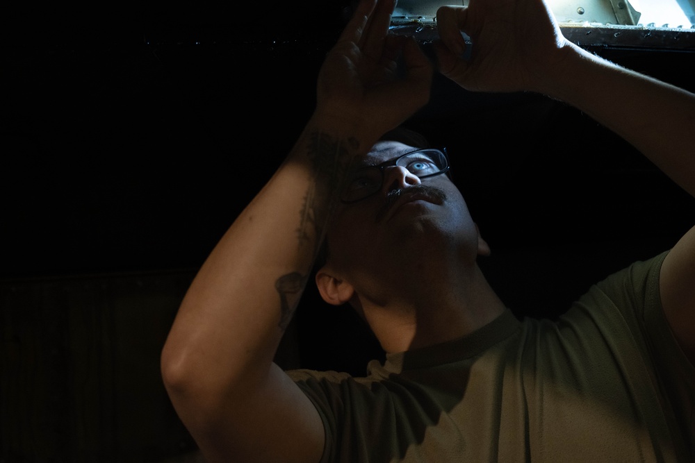 Super Nights: Airmen Generate Training Flights