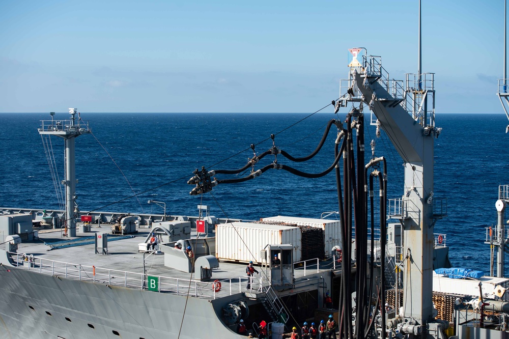 USS Carl Vinson (CVN 70) Conducts a Refueling-at-Sea