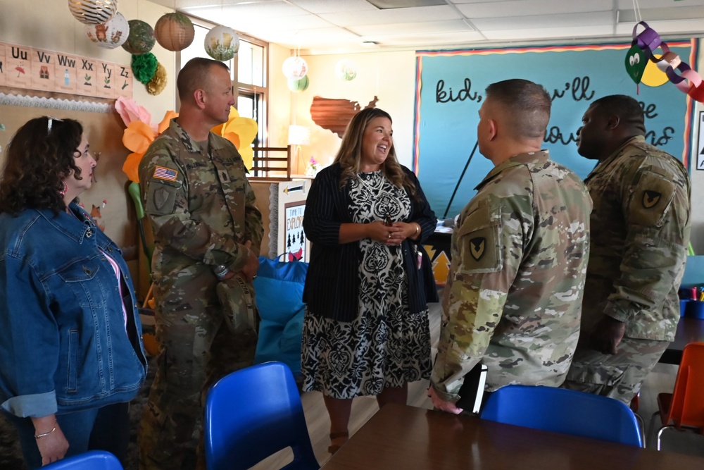 Fort Hunter Liggett command team visits San Antonio School, Lockwood, California