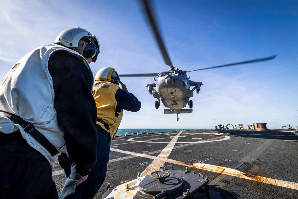 USS Stout Conducts Flight Quarters