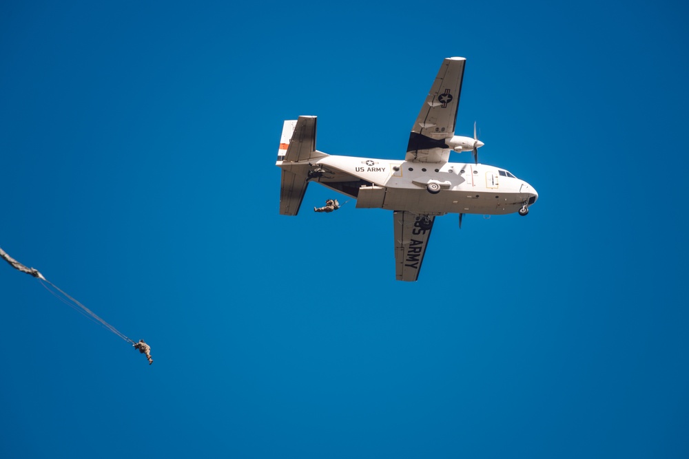 DVIDS - Images - FLARNG Special Forces Perform During NAS Jacksonville ...