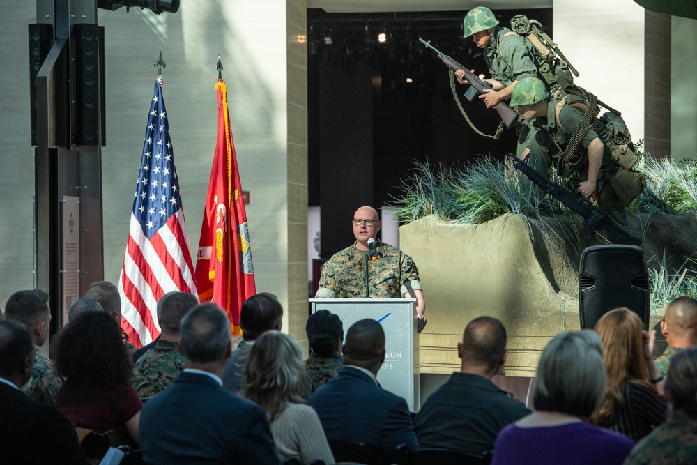 Wounded Warrior Regiment welcomes incoming sergeant major, bids farewell to outgoing sergeant major