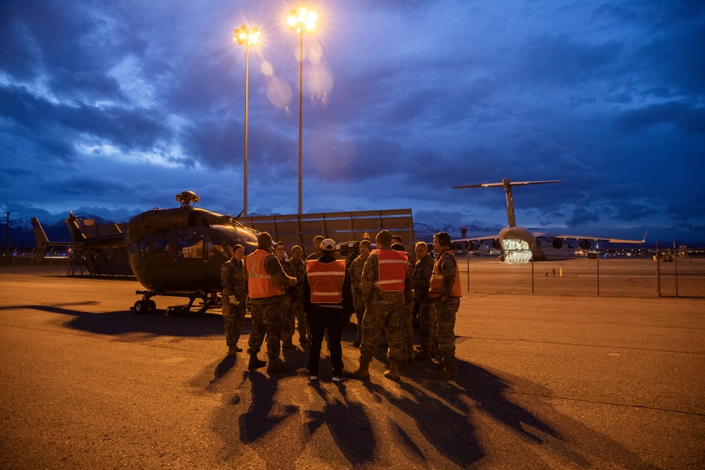 Alaska National Guard Airmen, Soldiers work to support Southwest Border Mission