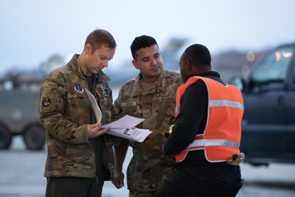 Alaska National Guard Airmen, Soldiers work to support Southwest Border Mission