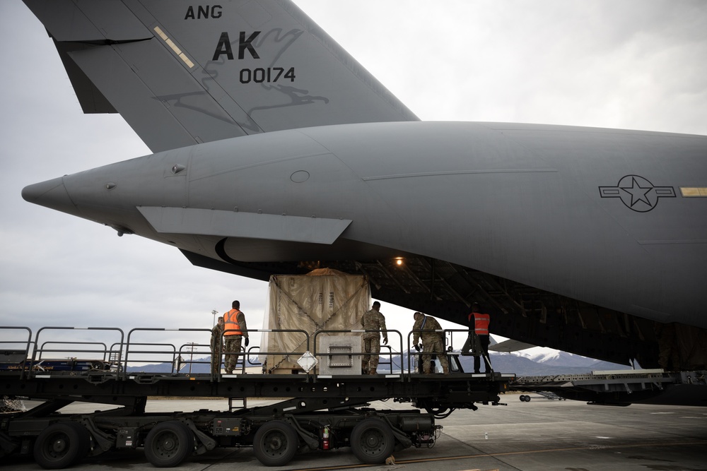 Alaska National Guard Airmen, Soldiers work to support Southwest Border Mission