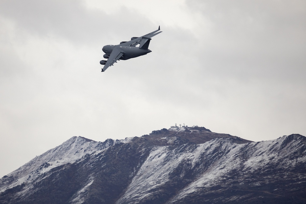 Alaska National Guard Airmen, Soldiers work to support Southwest Border Mission