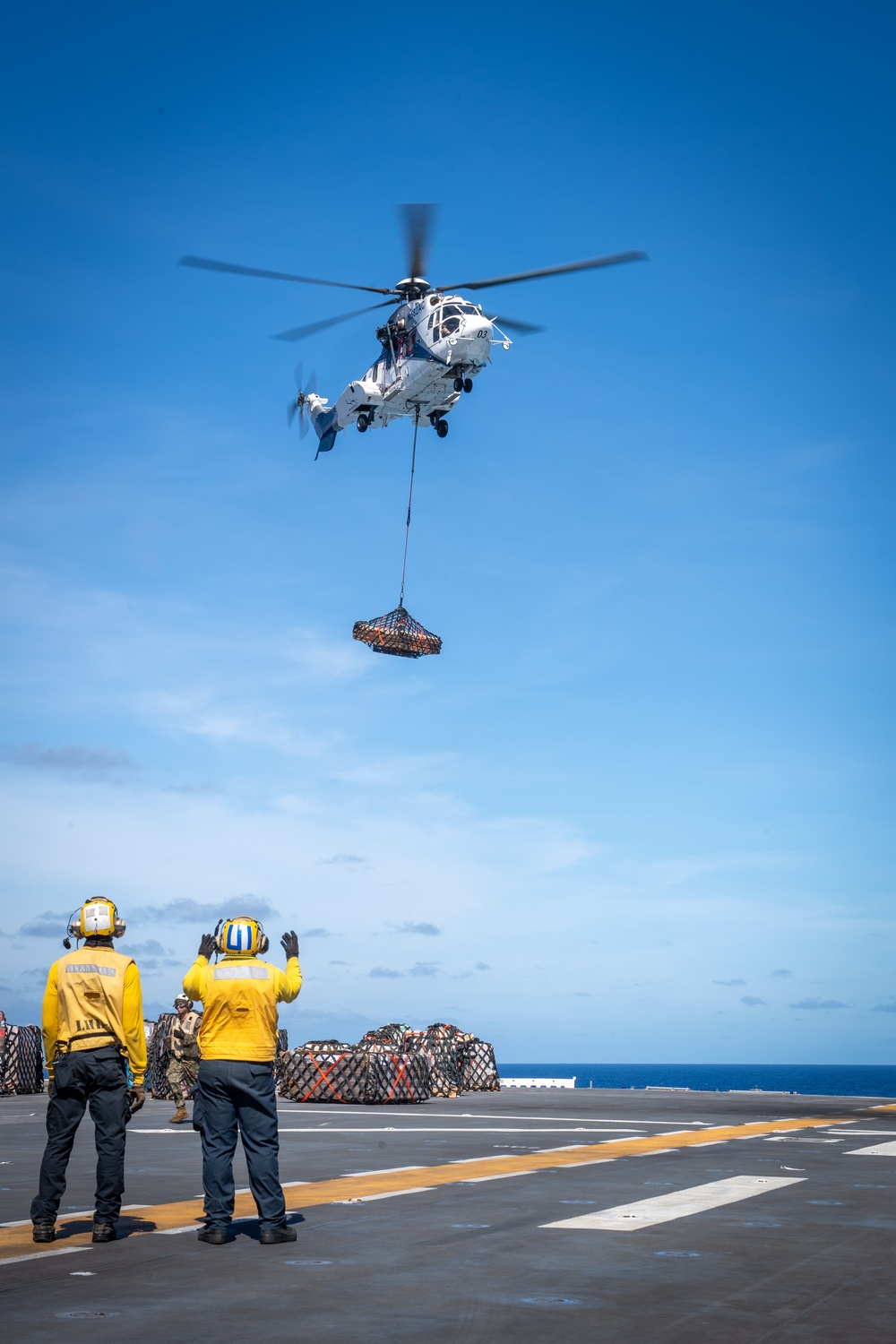 Boxer, USNS Carl Brashear conduct a Replenishment-at-Sea