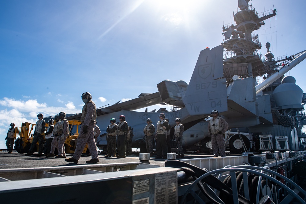Boxer, USNS Carl Brashear conduct a Replenishment-at-Sea