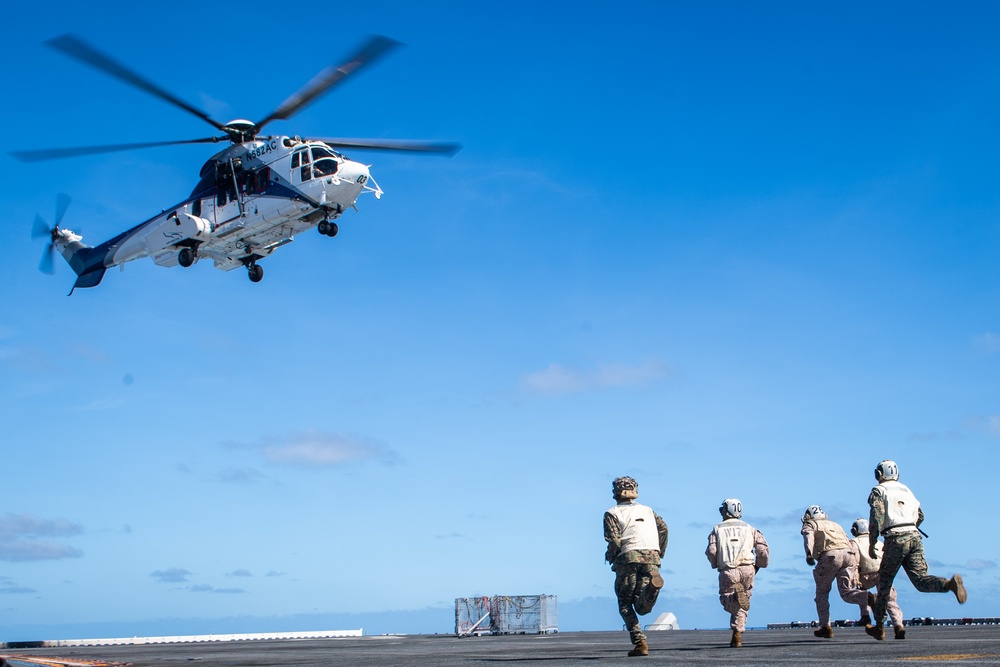 Boxer, USNS Carl Brashear conduct a Replenishment-at-Sea
