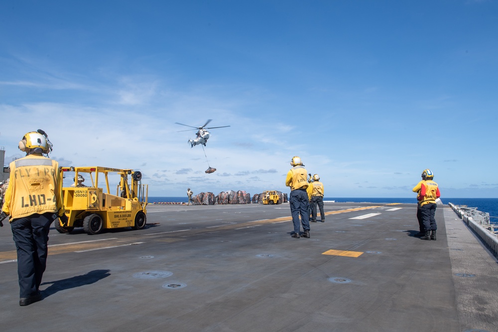 Boxer, USNS Carl Brashear conduct a Replenishment-at-Sea