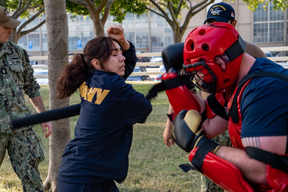 USS Ronald Reagan (CVN 76) Sailors conduct security training