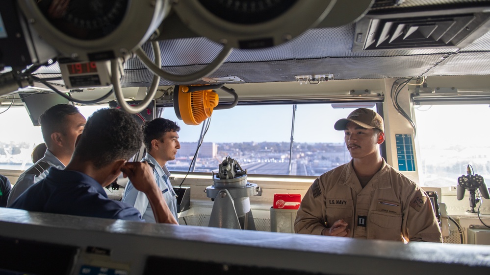 USS Ronald Reagan (CVN 76) hosts a tour for San Diego State University Air Force ROTC