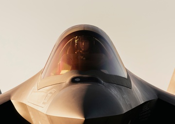 USS George Washington Conducts Flight Operations