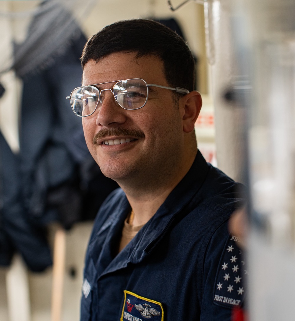 USS George Washington dental department perform daily operations