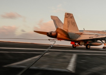 USS George Washington Conducts Flight Operations