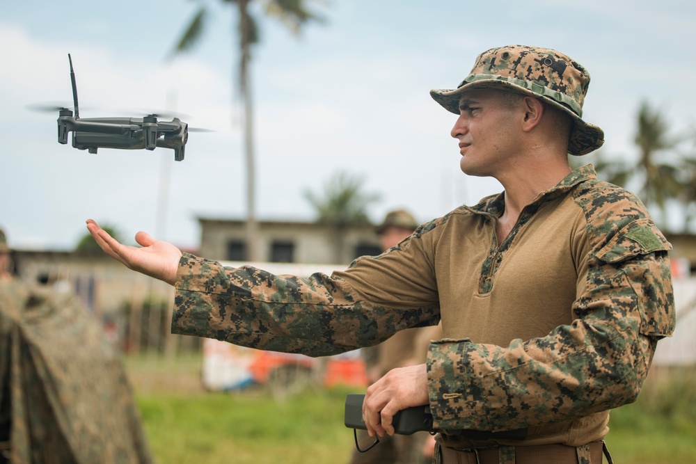 KAMANDAG 8: Philippine Marines, 15th MEU Share UAS Tactics