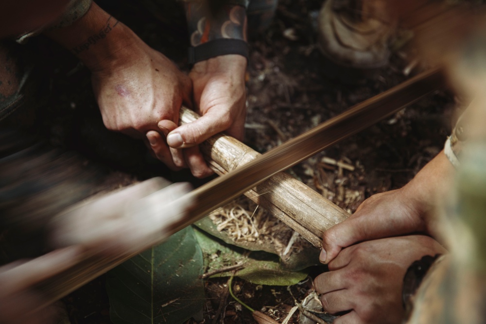 KAMANDAG 8: 15th MEU Marines Learn Jungle Environment Survival