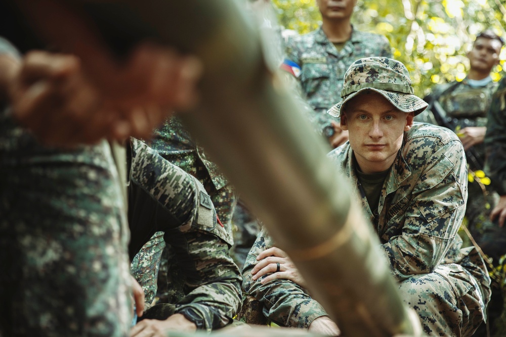 KAMANDAG 8: 15th MEU Marines Learn Jungle Environment Survival