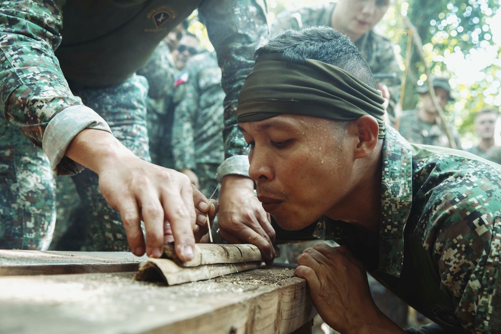 KAMANDAG 8: 15th MEU Marines Learn Jungle Environment Survival