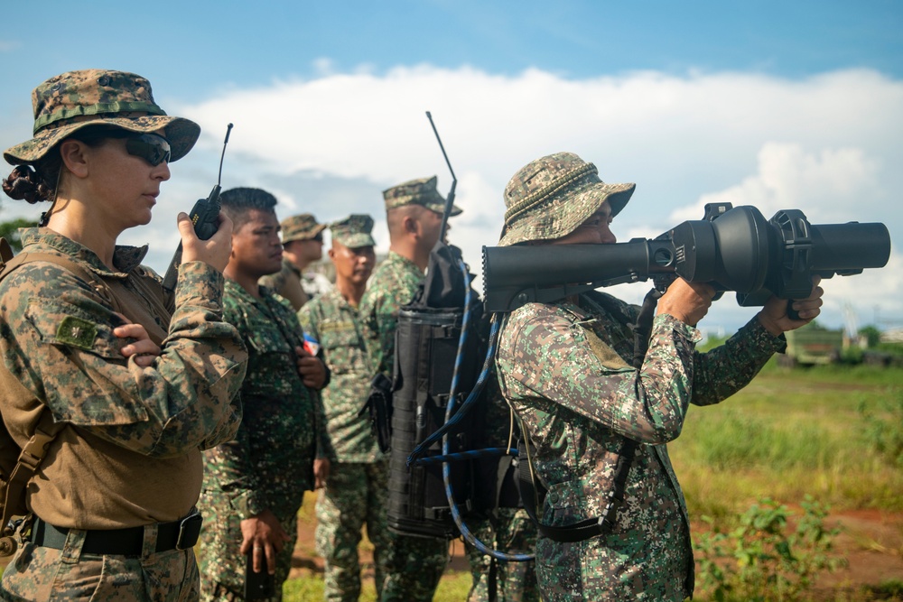 KAMANDAG 8: 15th MEU, Philippine Marines Refine Counter UAS Tactics