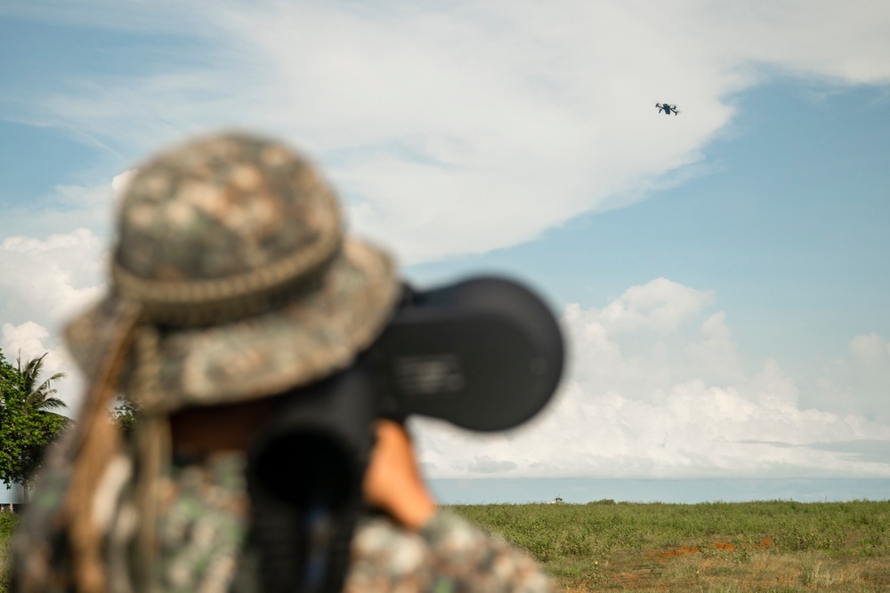 KAMANDAG 8: 15th MEU, Philippine Marines Refine Counter UAS Tactics