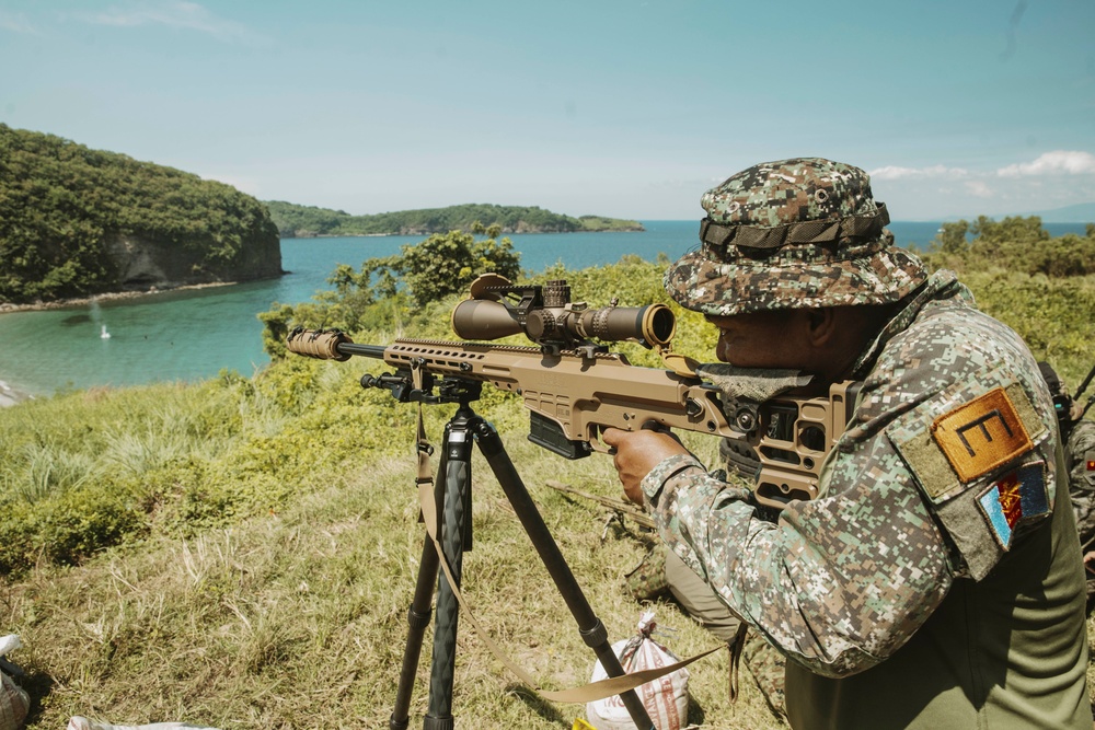 KAMANDAG 8: 15th MEU Conducts Live-Fire Ranges with Philippine, ROK Counterparts