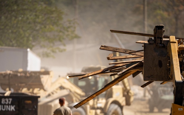 U.S. Army Removes Debris in Western NC