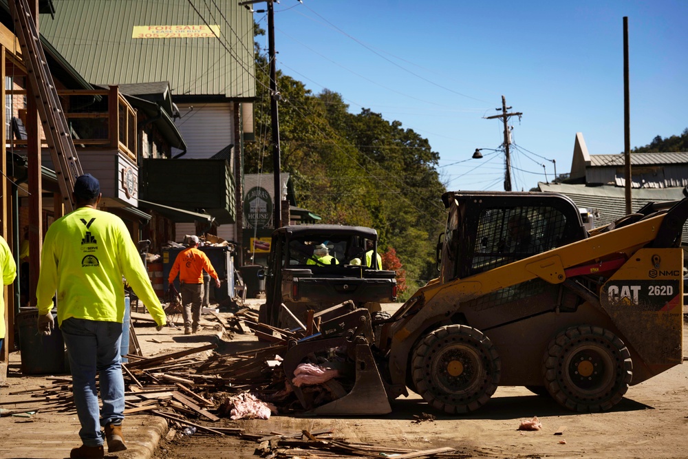 Crews Continue to Clear Debris from Hurricane Helene in Chimney Rock, NC