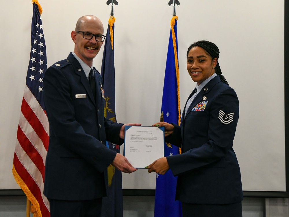 217th AIS promotes intelligence analyst to master sergeant