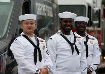 NTAG Miami Sailors Participate in Homecoming Parade