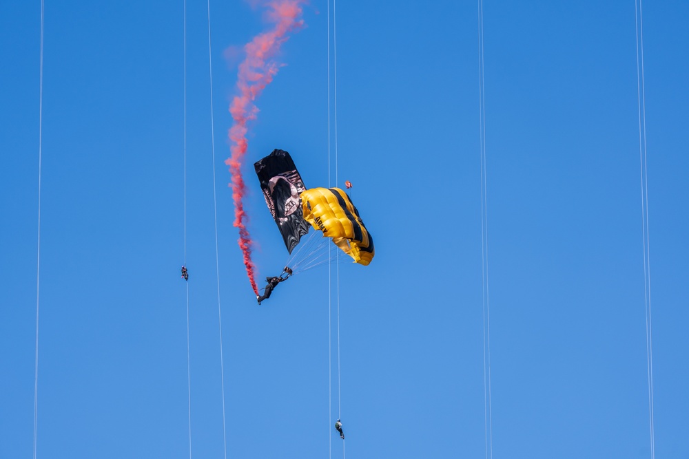 U.S. Army Golden Knights parachute into Bridge Day